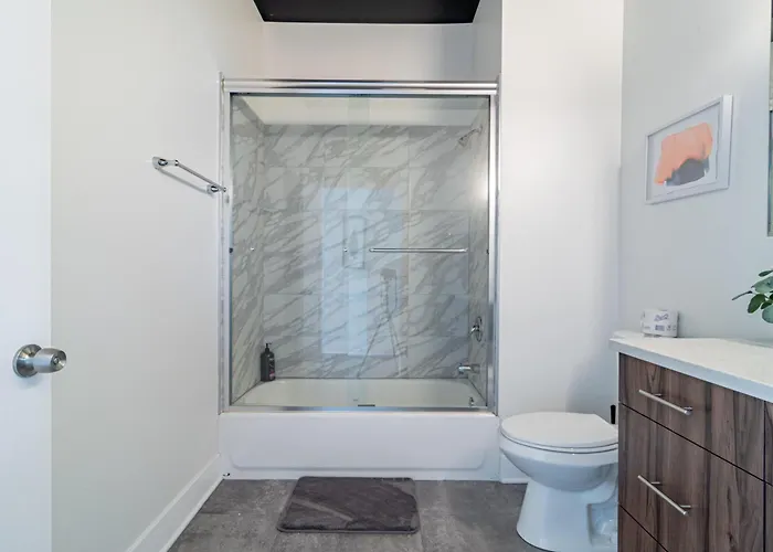 Appartement Bright 2br Luxury Corner With Optional Parking Sleeps 6 Guests Near Mccormick Place And Soldier Field Chicago