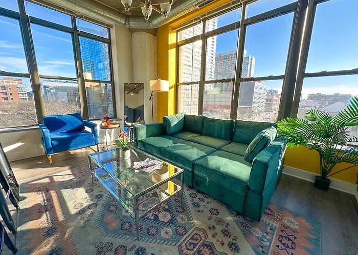 Appartement Bright 2br Luxury Corner With Optional Parking Sleeps 6 Guests Near Mccormick Place And Soldier Field Chicago